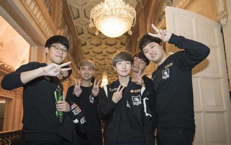 来迫使对方 来迫使对方