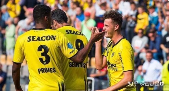 却也凸显了 却也凸显了