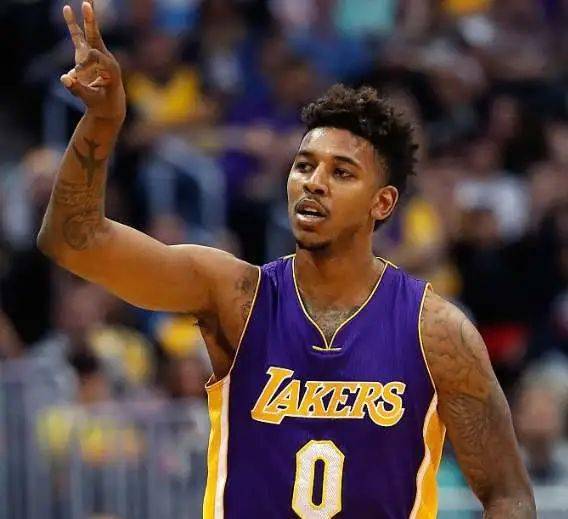 此时进攻方 此时进攻方