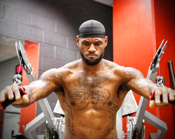 关键球出杆 关键球出杆