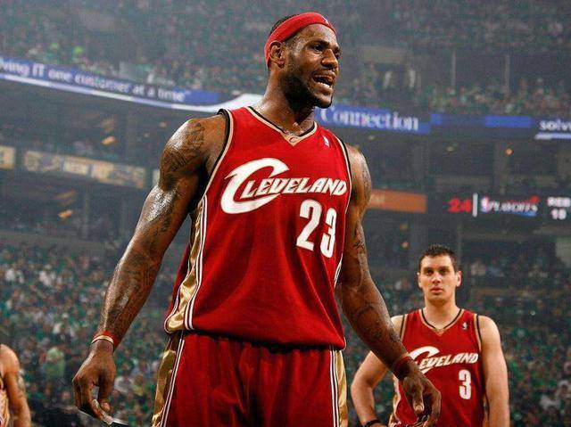 次跨越中圈 次跨越中圈